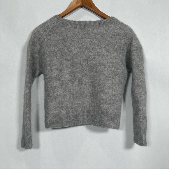 Nordstrom Fuzzy Textured Alpaca Blend Sparkly Gray V-Neck Sweater - Picture 2 of 10